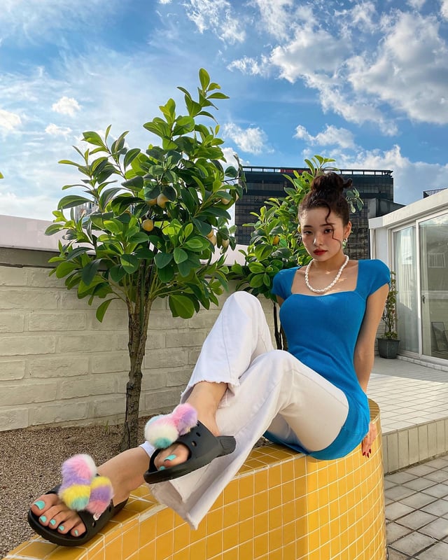 freezia feet 1