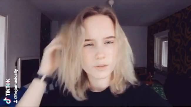 frejamusically feet 4