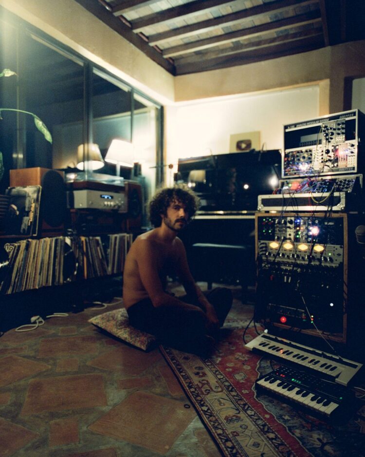 french kiwi juice feet 1