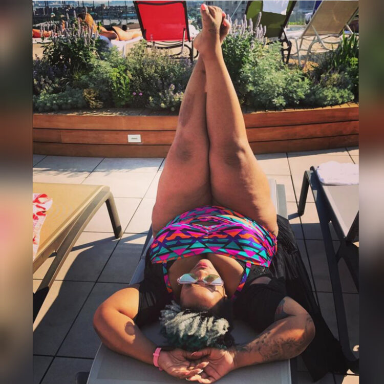 frenchie davis feet 1