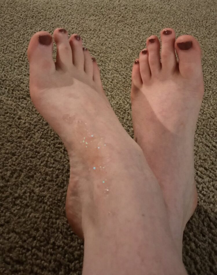 freya van den bossche feet