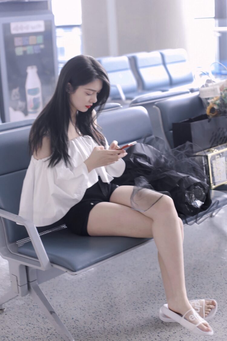 fu jing feet 1 scaled