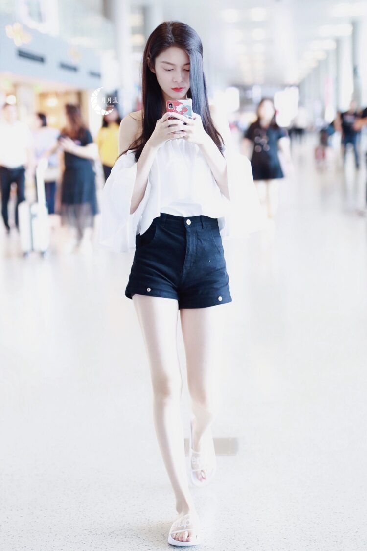 fu jing feet 4 scaled