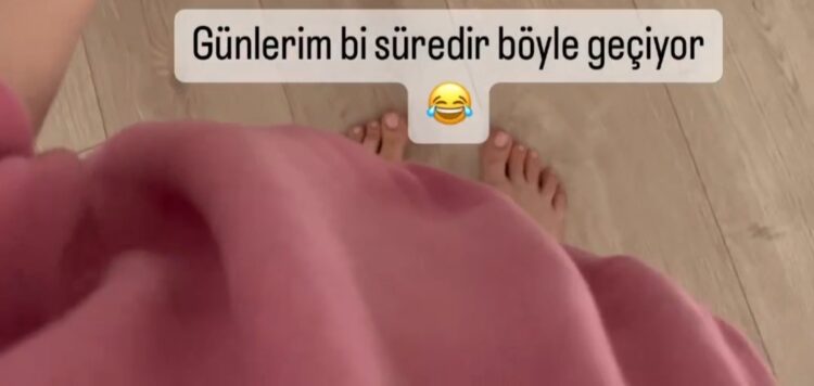 fulya zenginer evren feet 6