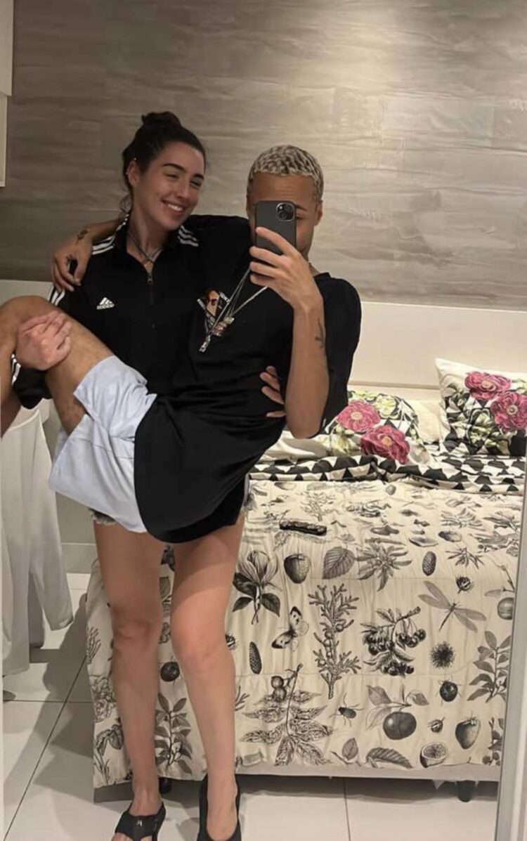 gabi grativol feet 2