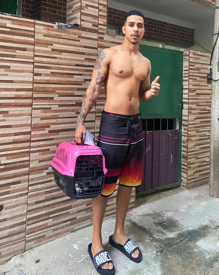 gabo pantaleao feet 3