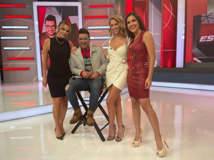 gabriela avila feet 5