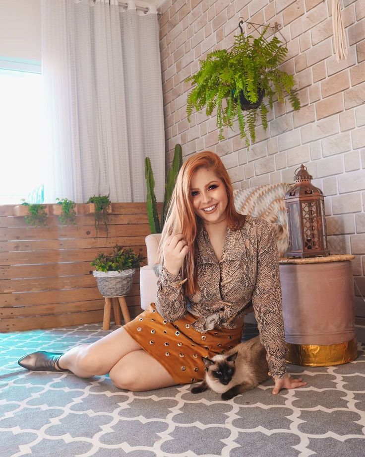 gabriela capone feet 3