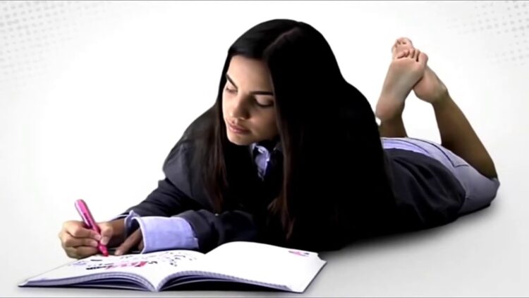 gabriela de souza feet