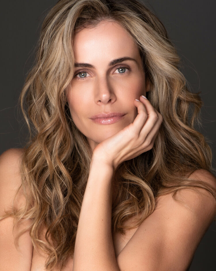 gabriela dias feet 5