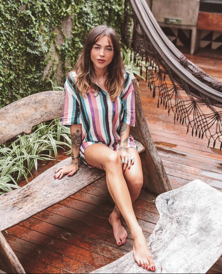 gabriela domingues feet