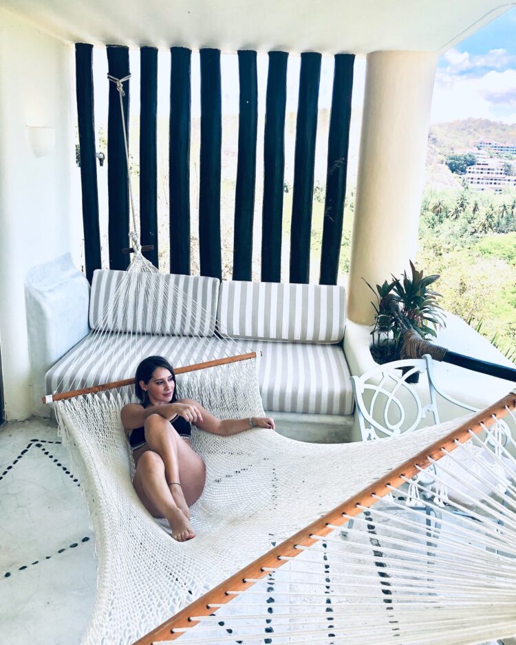 gabriela francesca carrillo feet 1