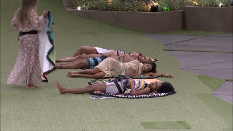 gabriela hebling feet 6