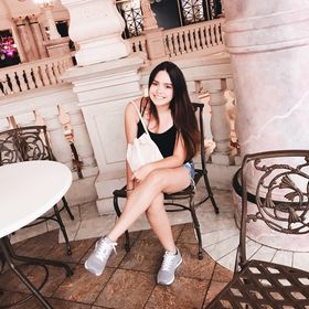 gabriela marquez feet 4