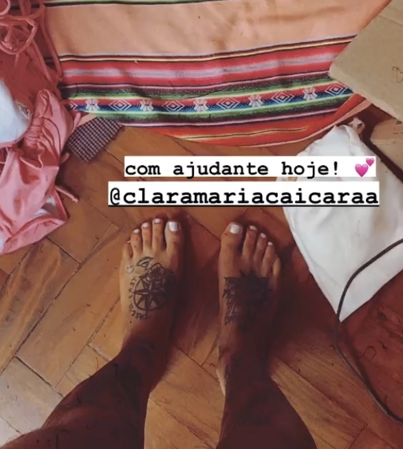 gabriela mendes feet 1