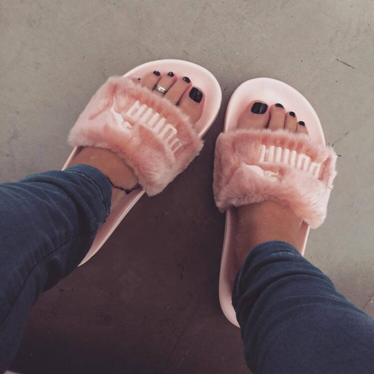 gabriela mendes feet