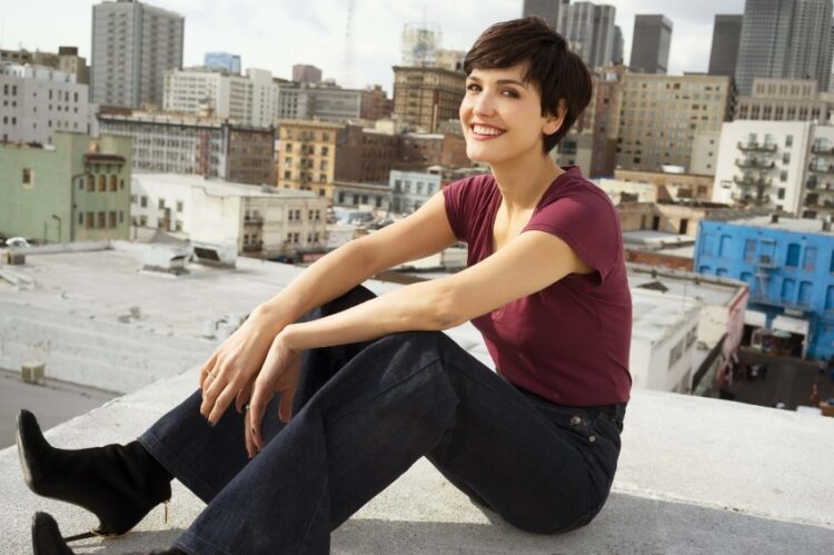 gabriela oltean feet 5