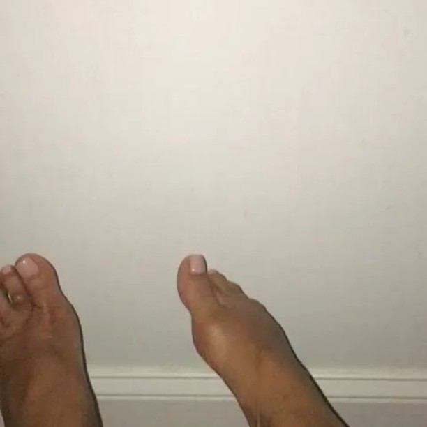 gabriela rivero feet 1