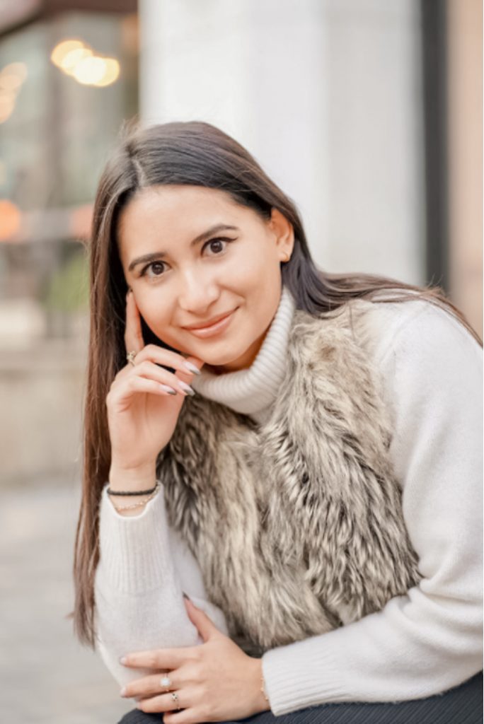 gabriela trujillo feet 3