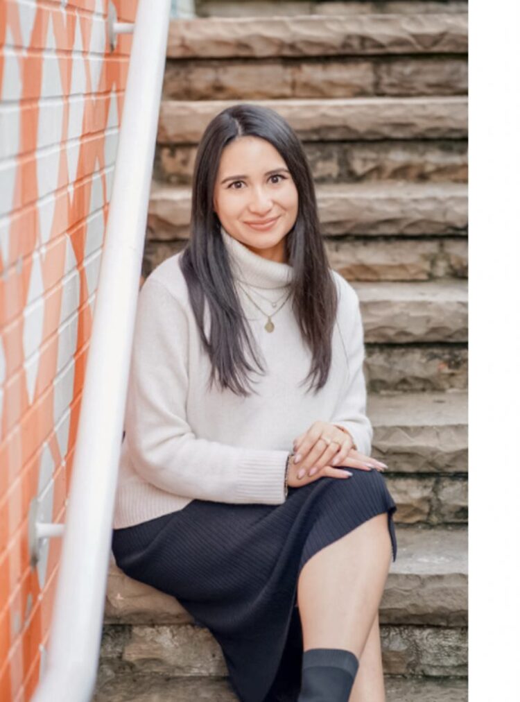 gabriela trujillo feet