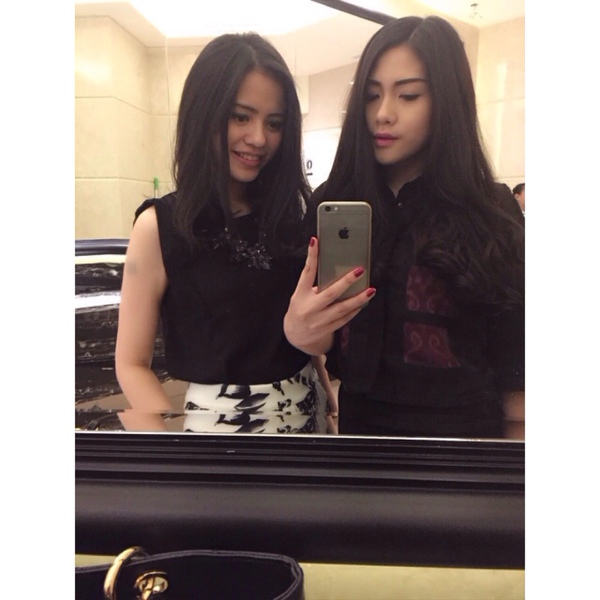 gabriella arde sunarto feet 6