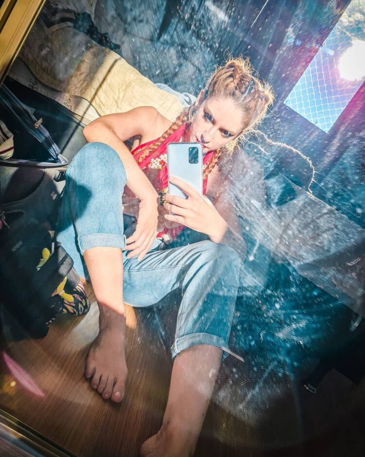 gabriella di grecco feet