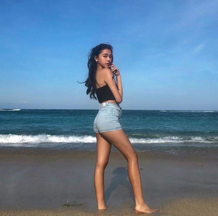 gabriella ekaputri feet 2