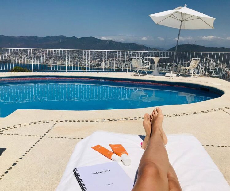 gabriella garza feet 5