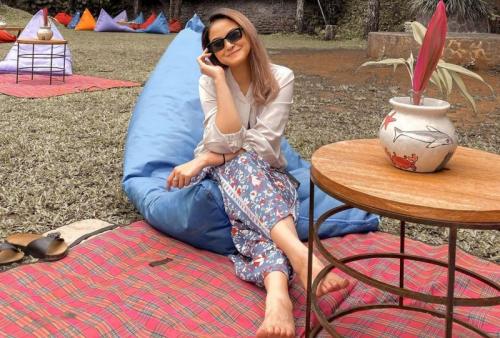 gabriella larasati feet 5