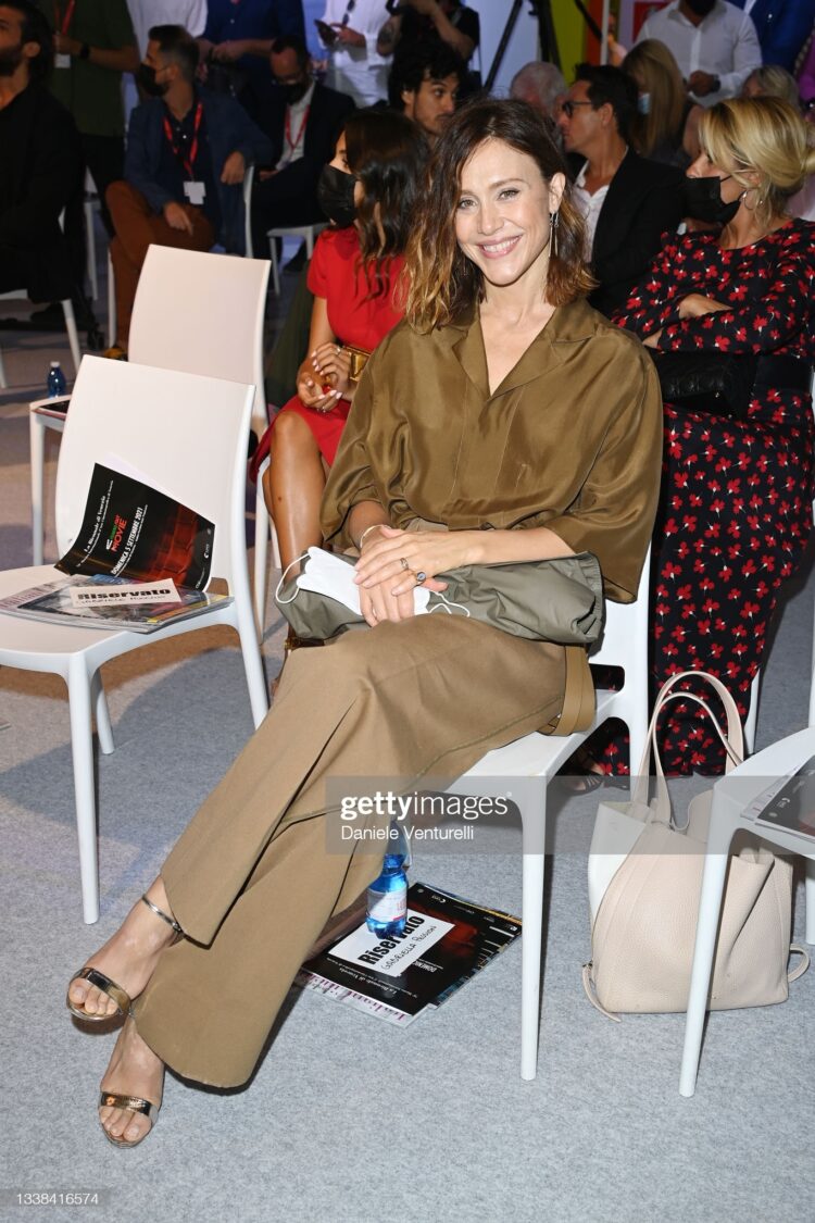 gabriella pession feet