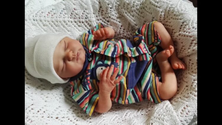 gabriella quinlyn feet 3