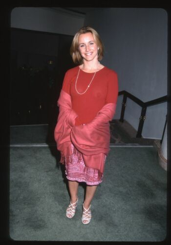 gabrielle carteris feet 1
