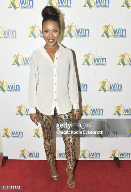 gabrielle davis feet 6