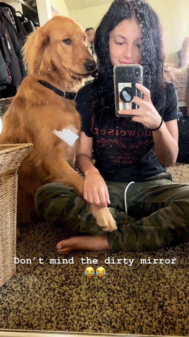 gabrielle elyse feet 6