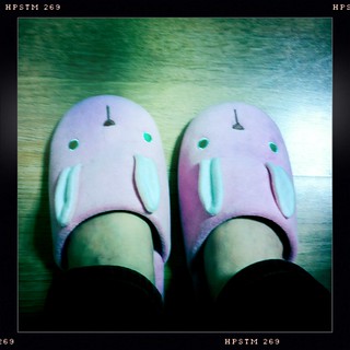 gabrielle jones feet 6