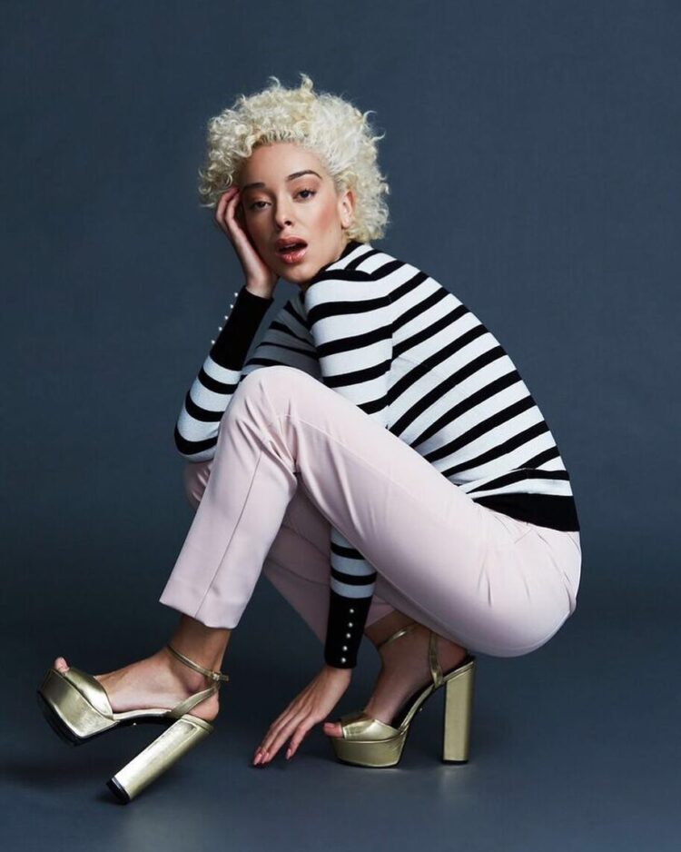 gabrielle kniery feet 3