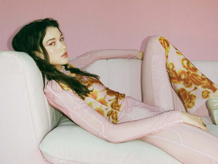 gabrielle lacasse feet 6