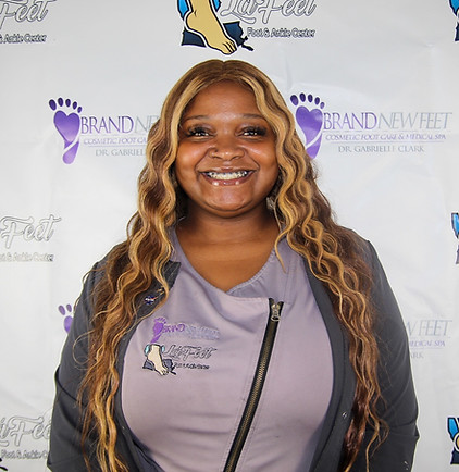 gabrielle pearl feet 3