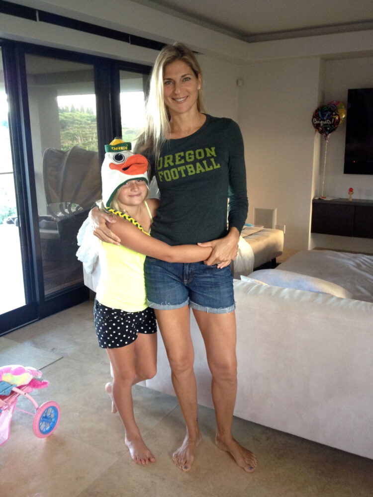 gabrielle reece feet 5