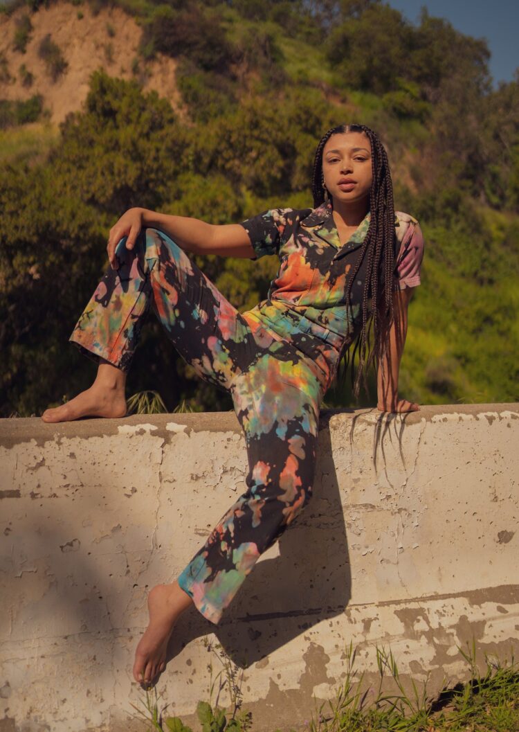 gabrielle waters feet 3