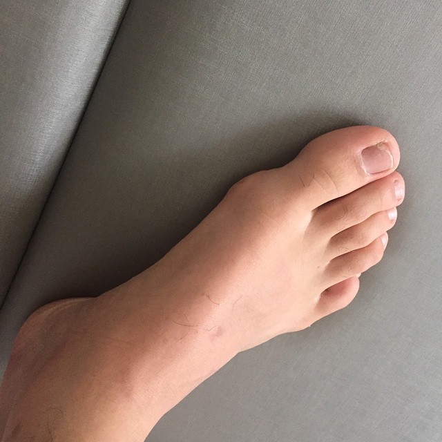 gabrielli diniz feet