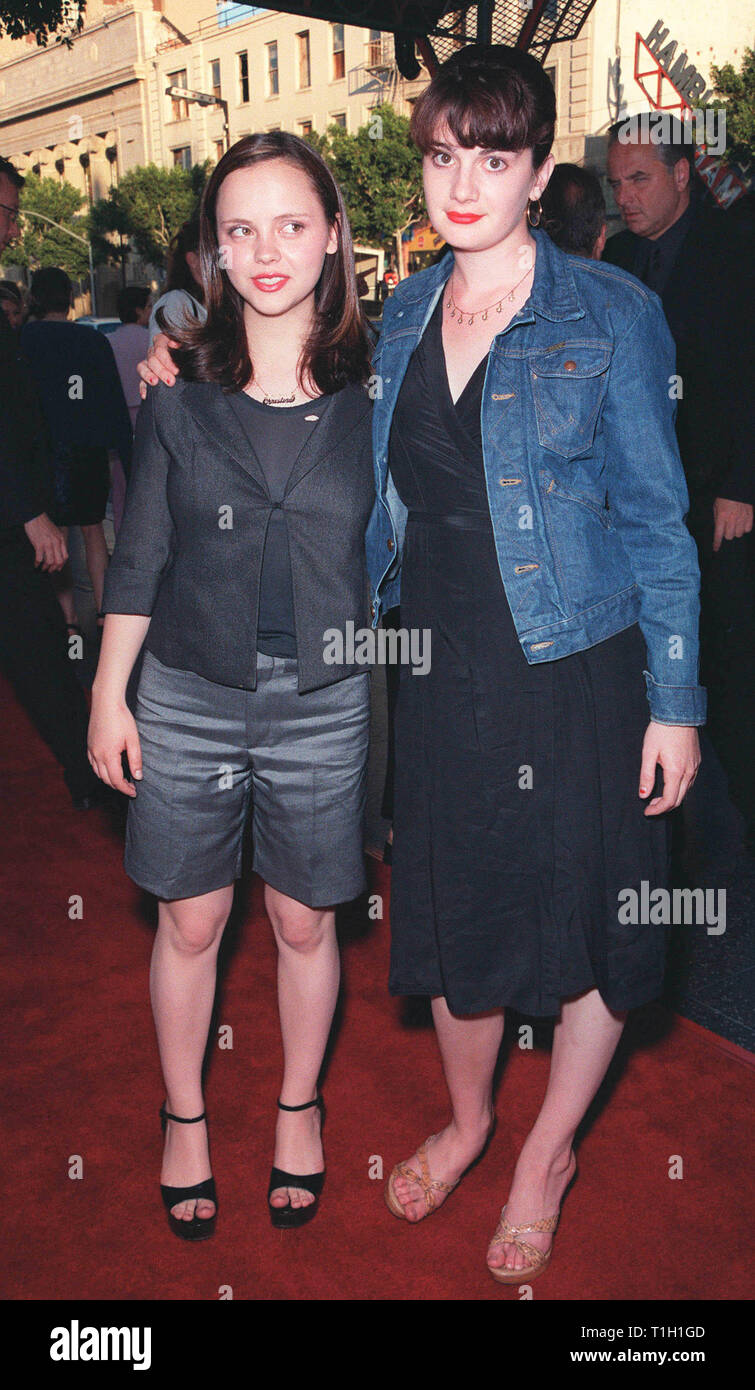 gaby hoffmann feet 5