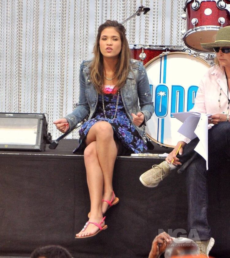 gael anderson feet 1