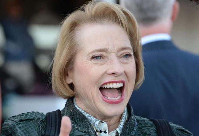 gai waterhouse feet 5