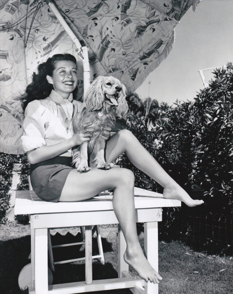 gail russell feet scaled