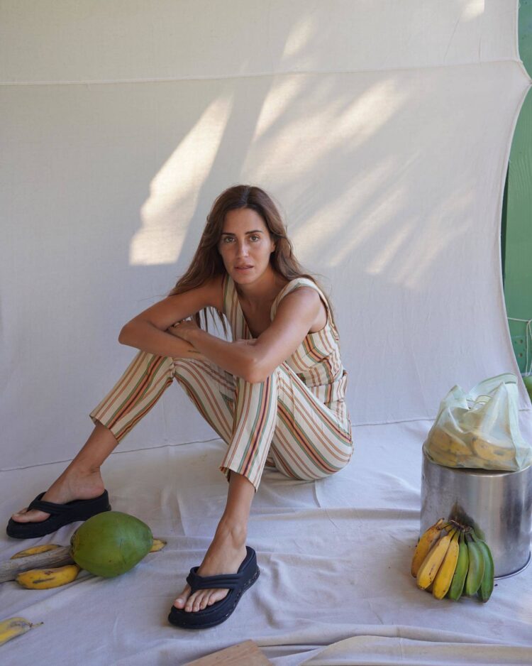 gala gonzalez feet 2