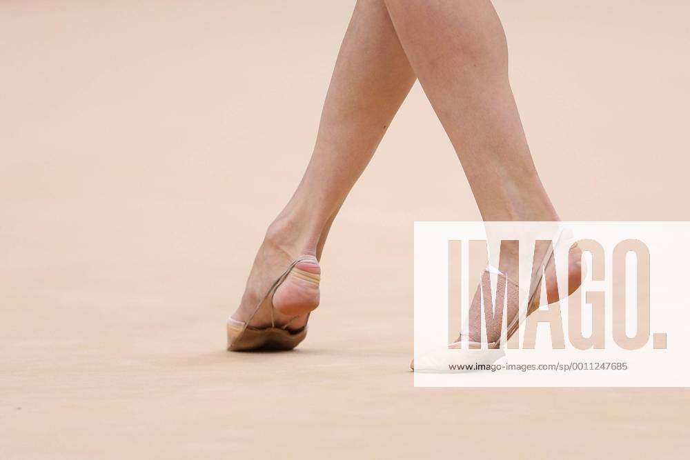 ganna rizatdinova feet