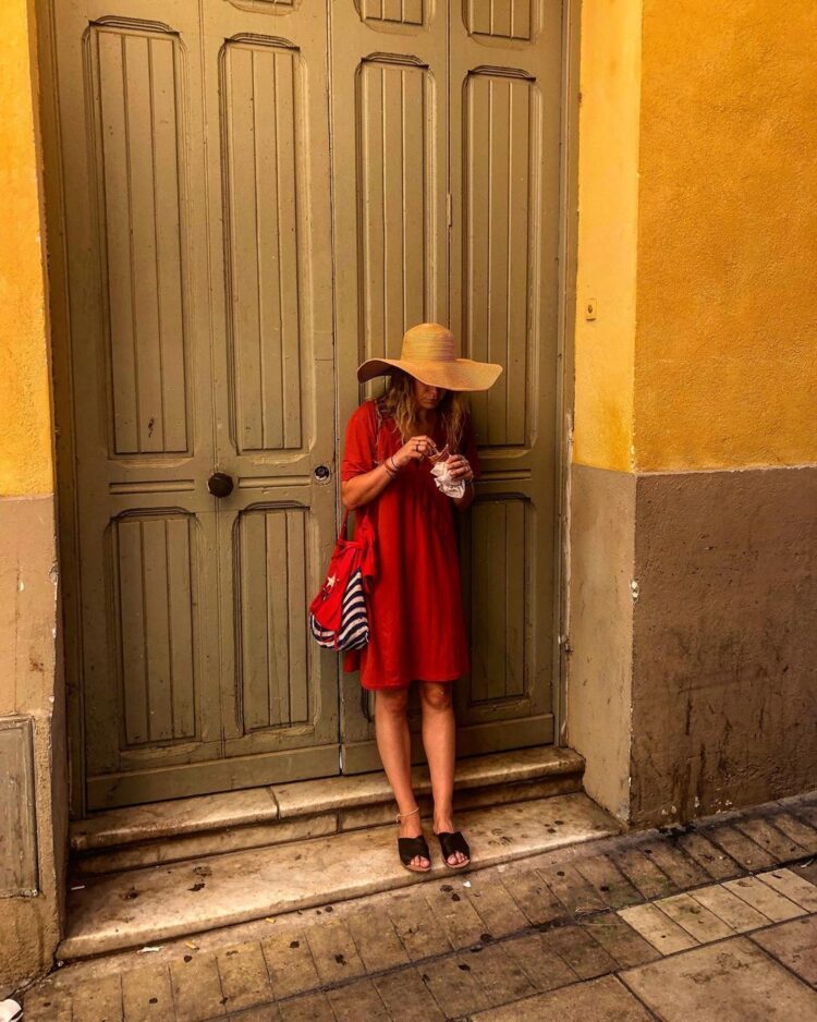 gemita samarra feet 2