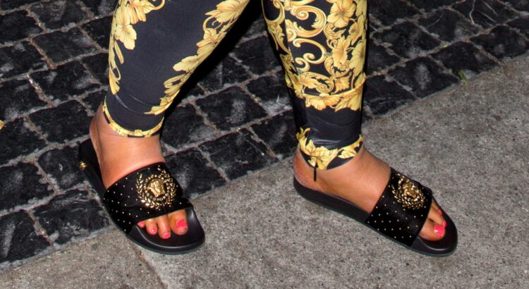 gemma collins feet 3 scaled