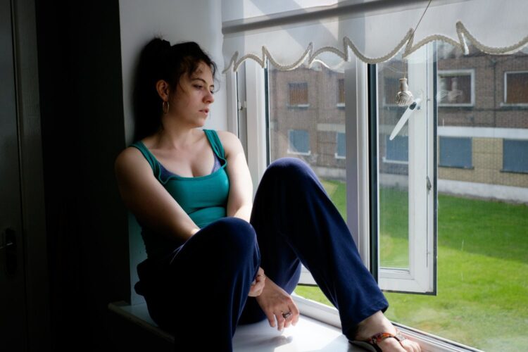 gemma leah devereux feet